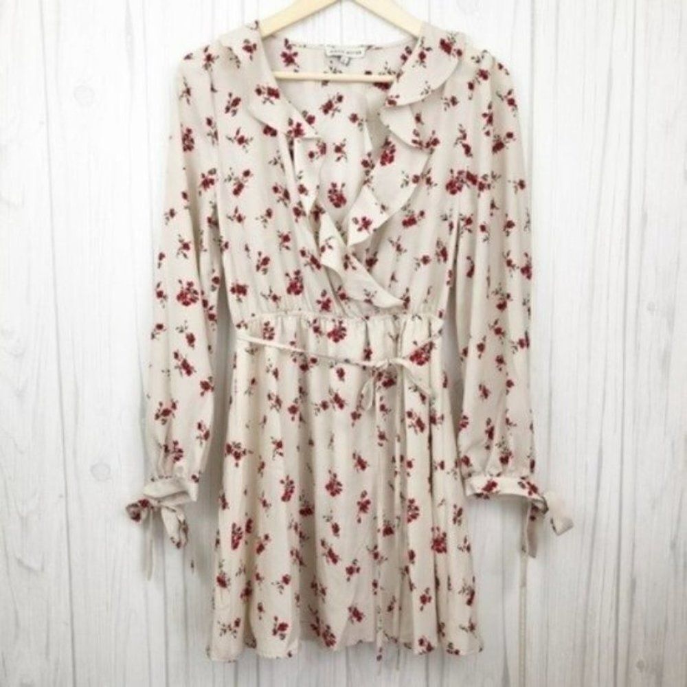 MOON RIVER Floral Ruffle Faux Wrap Dress  - Picture 2 of 7